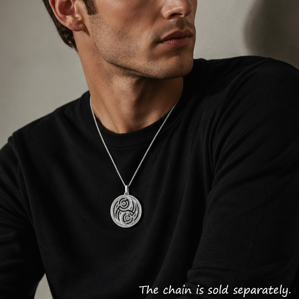 Panther Maze Round Pendant Bra - огляд і ціна Men'S Accessories Jewelry Brands