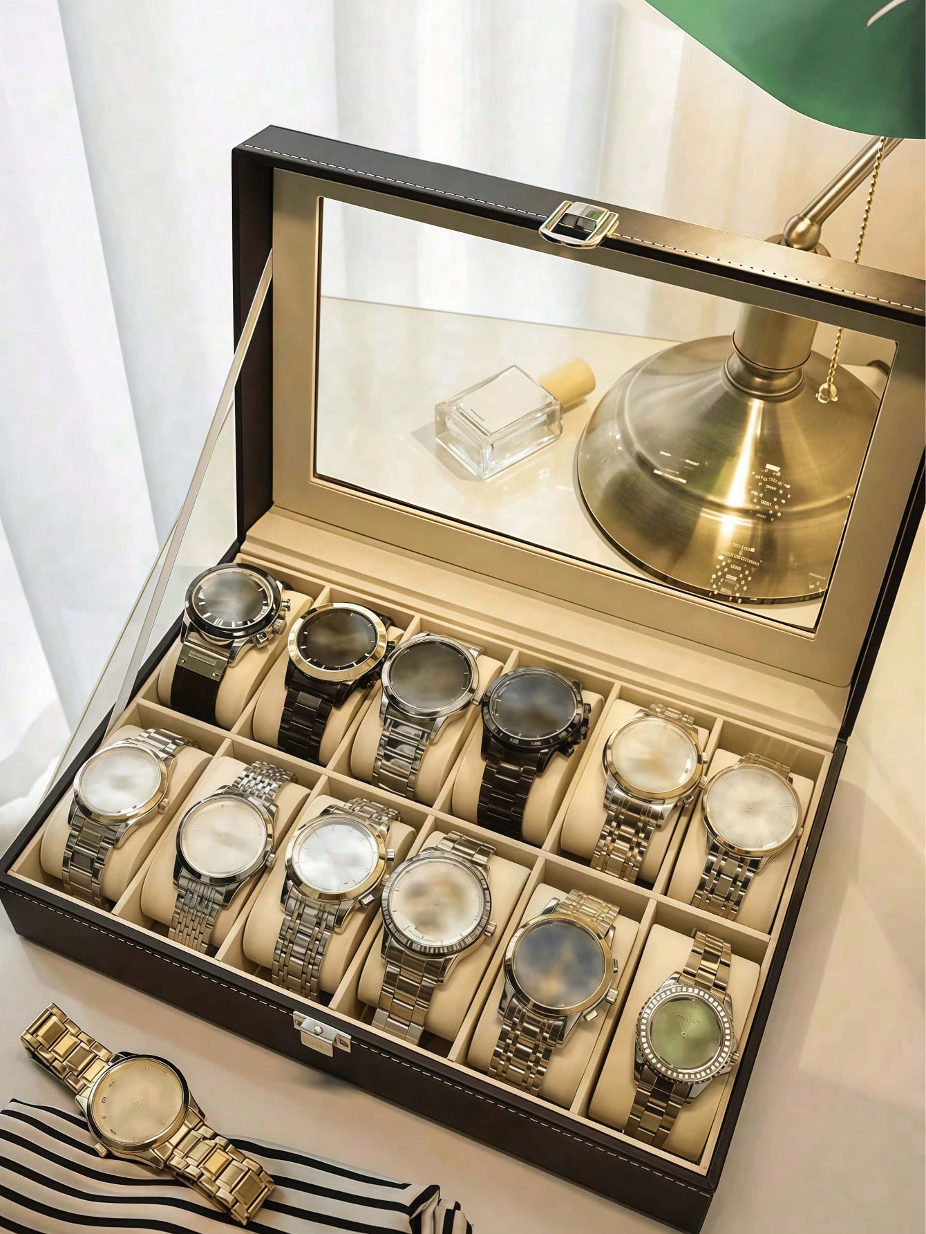 Leather Watch Box with Lock, L - огляд і ціна Men'S Accessories Case