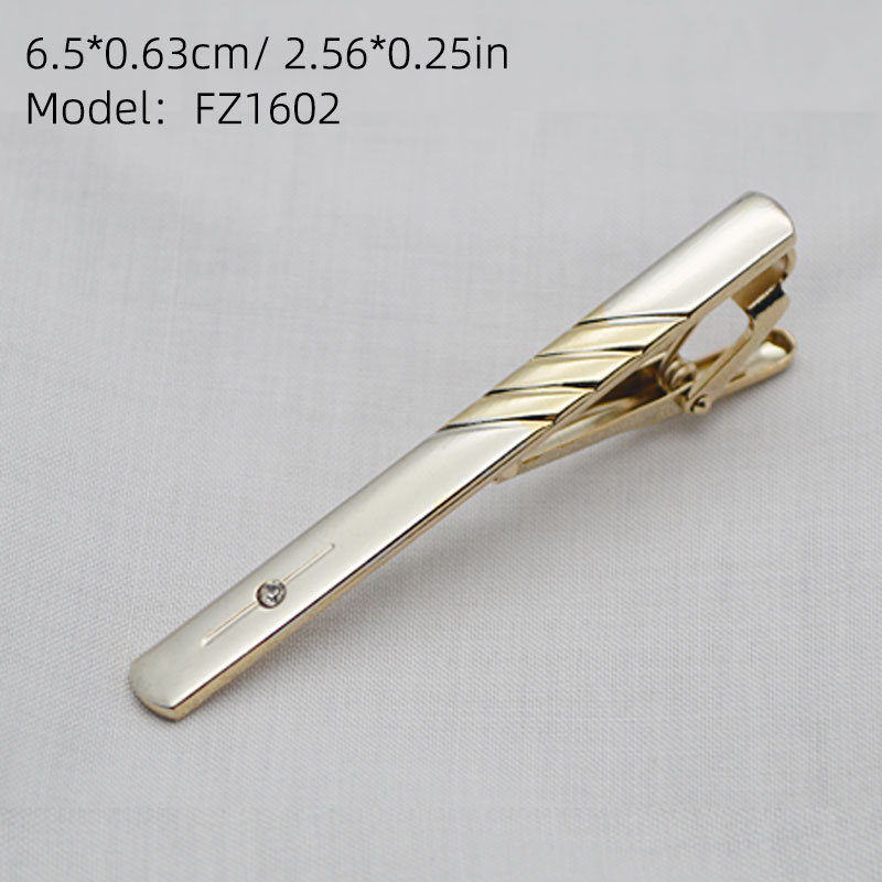 1 Piece of Men's Tie Clip in G - огляд і ціна Men Accessories In Silver
